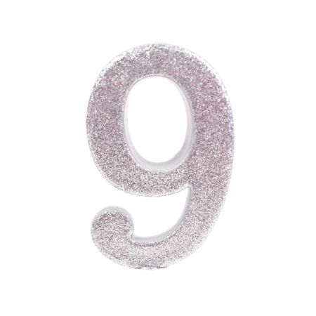 נר גדול מנצנץ מעמד לבן כסף - ספרה 9